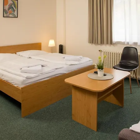 Kanarek Hotel Praag