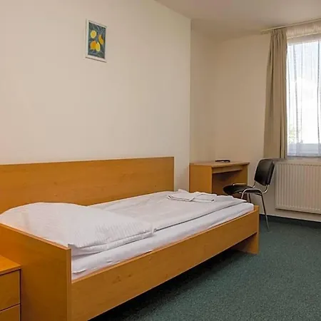 Kanarek Hotel Praag