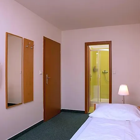 Kanarek Hotel Praag