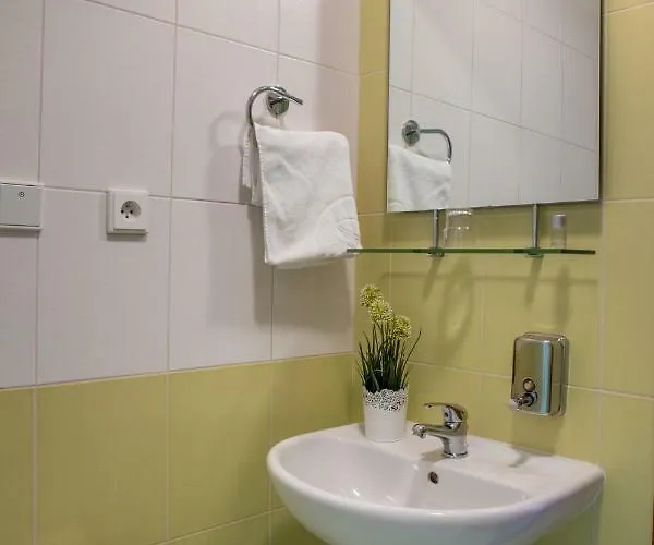 Kanarek Hotell